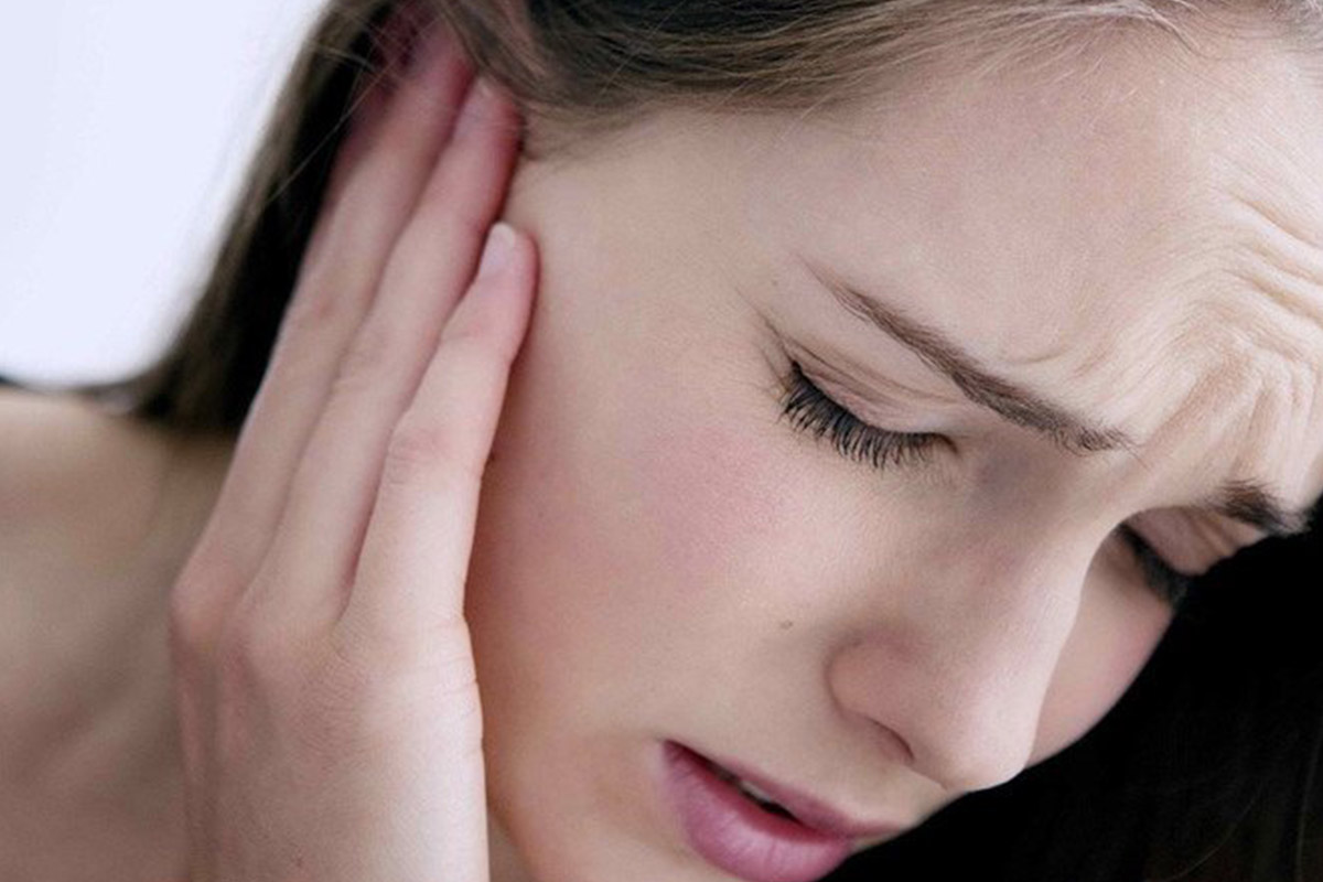 đeo tai nghe nhiều khiến thính lực bị giảm