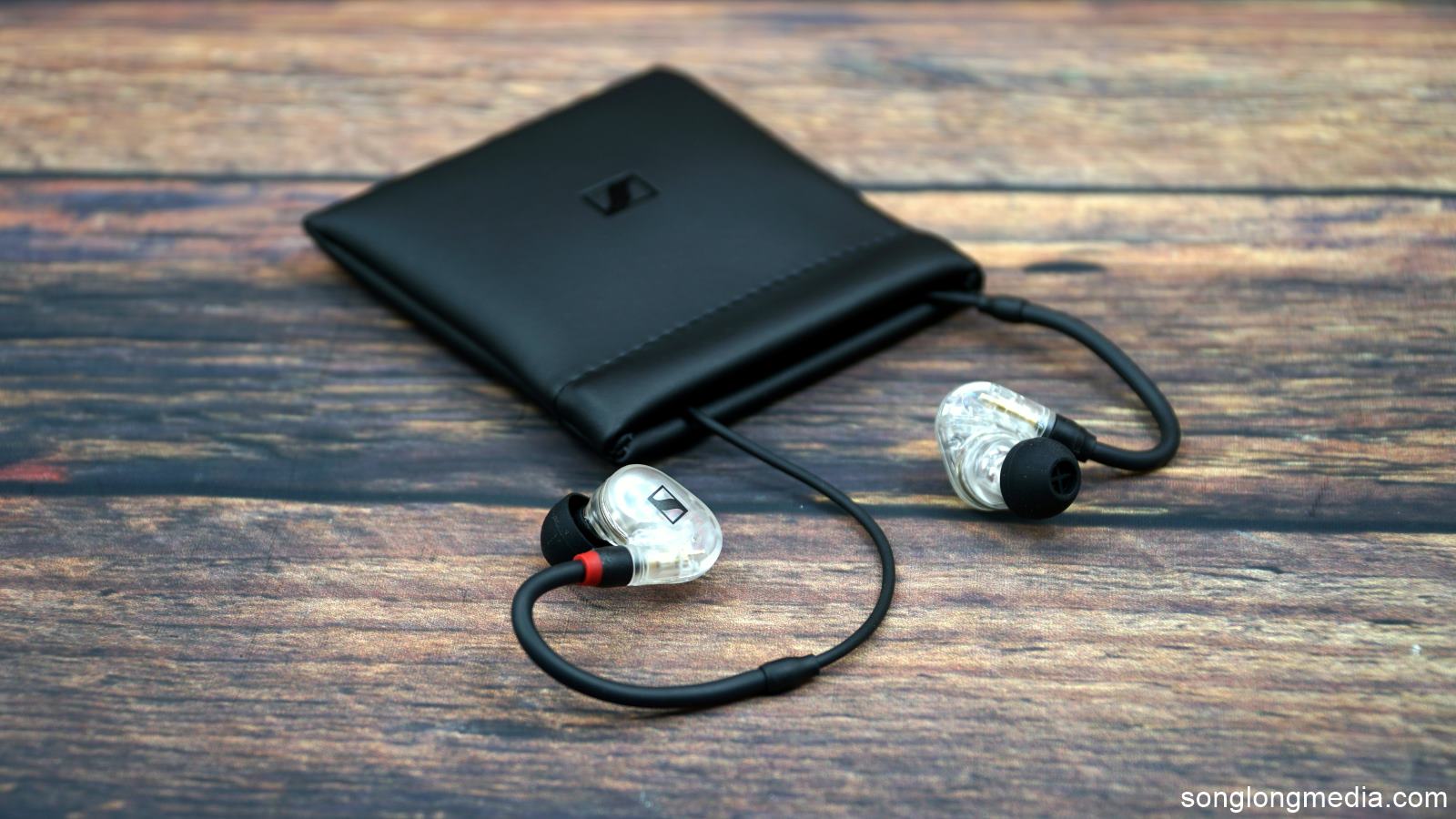 Đánh giá tai nghe in ear Sennhesiser IE 40 Pro, âm thanh trung thực, nội lực