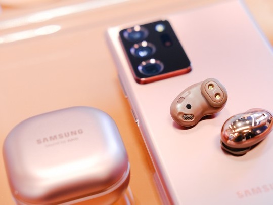 Samsung ra mắt tai nghe true wireless Galaxy Buds Live